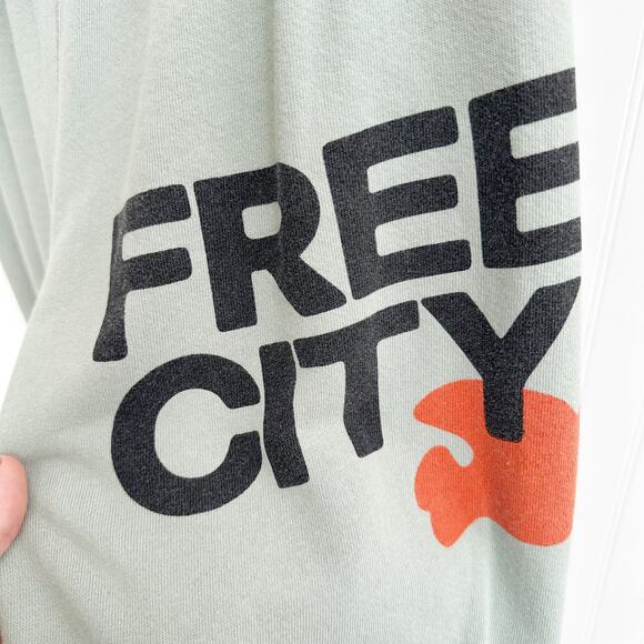 Free City Logo Sweatpants Women’s Small Lounge Joggers Pale Green - Picture 4 of 4